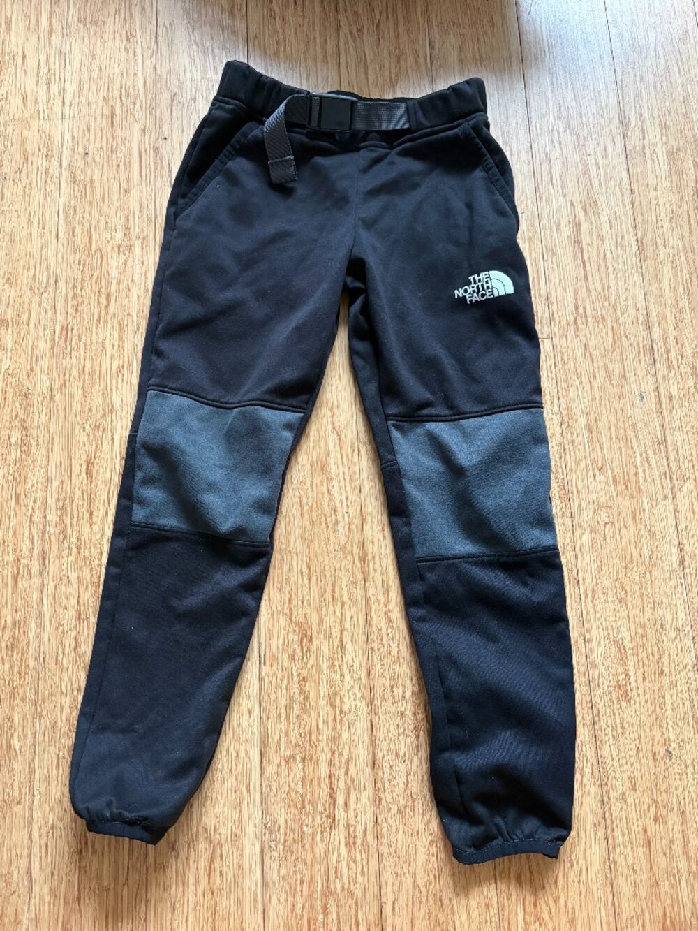 The North Face Boys Black FlashDry Jogger Track Pants S 8/10 Hiking Sports Belt